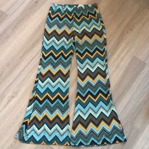 NWOT Golden Black lightweight palazzo pants